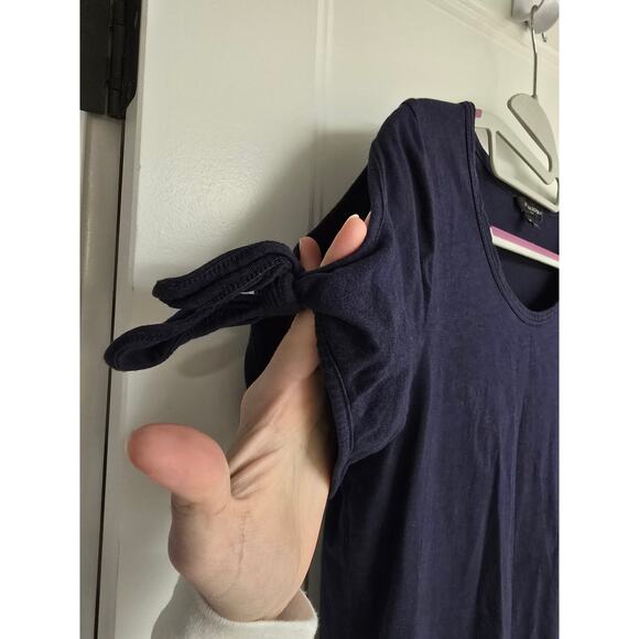 Women's Banana Republic Navy Blue Short Sleeve Tee Cutout Sleeves | Size Small - Picture 3 of 7